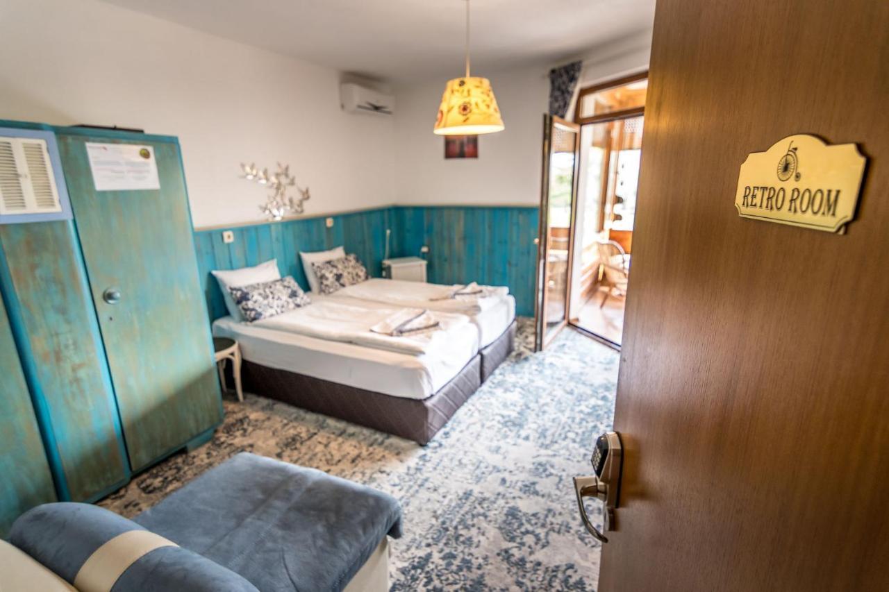 Hotel Tihiat Kut Complex Kiustendił Zewnętrze zdjęcie