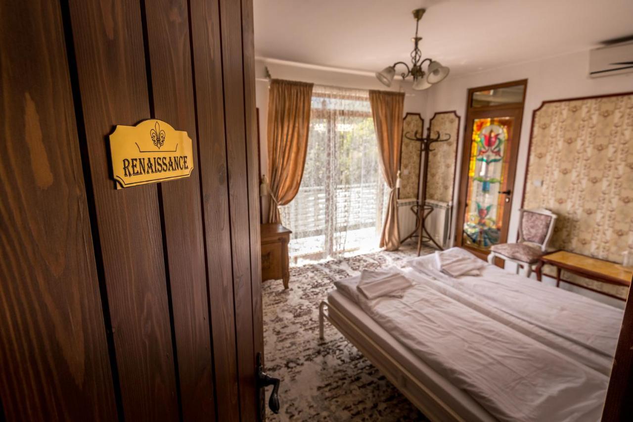 Hotel Tihiat Kut Complex Kiustendił Zewnętrze zdjęcie